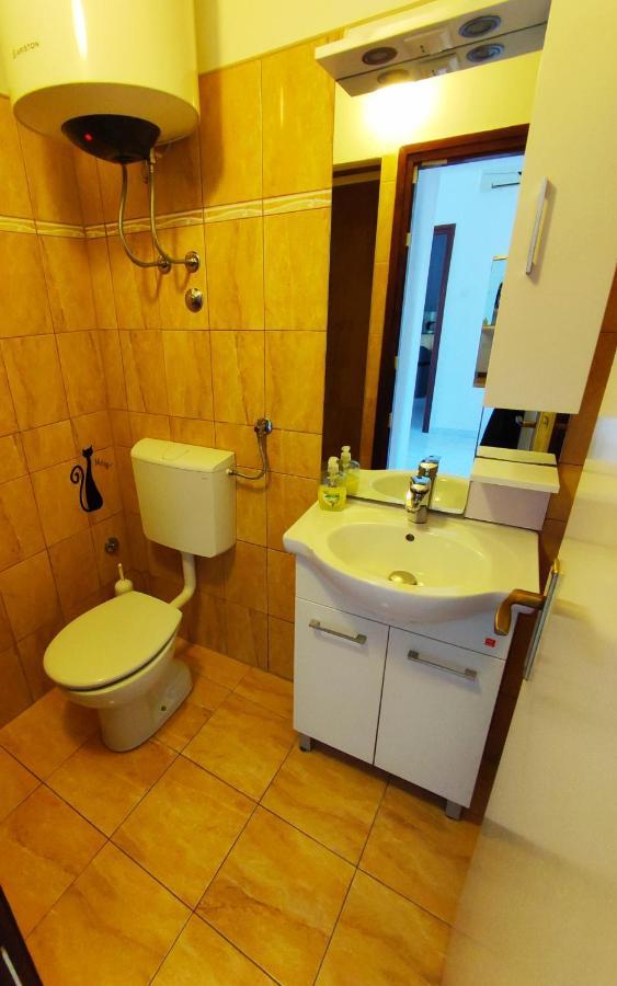 Apartmani David Pula Ngoại thất bức ảnh