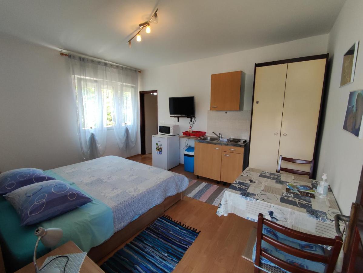 Apartmani David Pula Ngoại thất bức ảnh