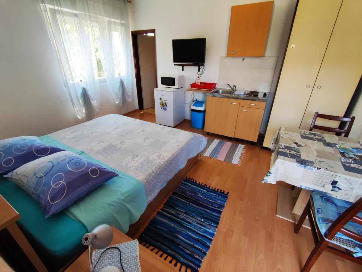 Apartmani David Pula Ngoại thất bức ảnh